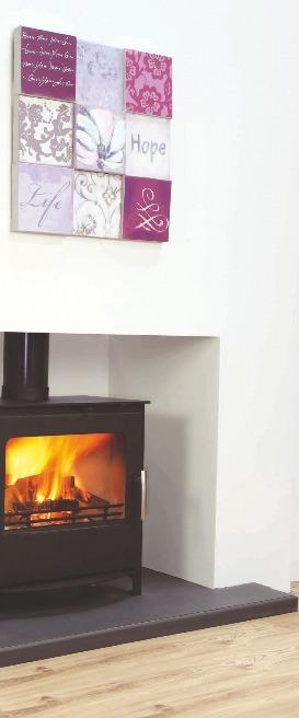 The Loxton features the latest three flow clean burn air system thus allowing more complete combustion. The Loxton is available in a range of outputs 3.3, 4.