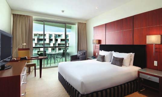 Pullman Auckland Hotel is conveniently located in the city centre, close to popular attractions and well-known