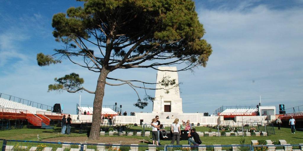 8 days Starts/Ends: Istanbul ANZAC Day Gallipoli 2019. Starts: 20th April. Kicking off in Istanbul, fly to Pamukkale to experience the incredible mineral rich natural pools.