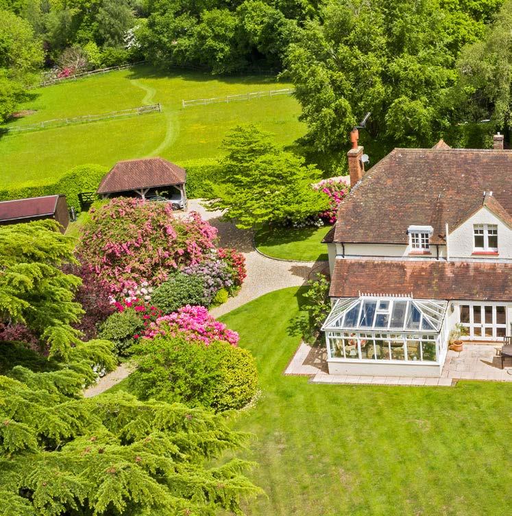 Tennings Croft Franksfield Peaslake Guildford Surrey GU5 9SR An imposing country house offering the complete country lifestyle.