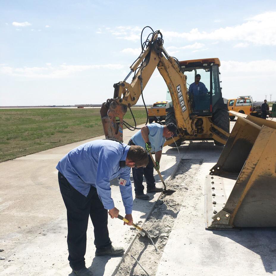 STATEWIDE ECONOMIC IMPACTS FROM CAPITAL INVESTMENT Each year through federal, state, local, and private investment, airports in Oklahoma undertake various capital improvement projects.