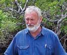 PROJECT STAFF YOUR RESOURCES IN THE FIELD EARTHWATCH SCIENTIST ALISTAIR MELZER (PhD Ecology UQ) has been working in the dry tropical environment of Queensland since 1989.
