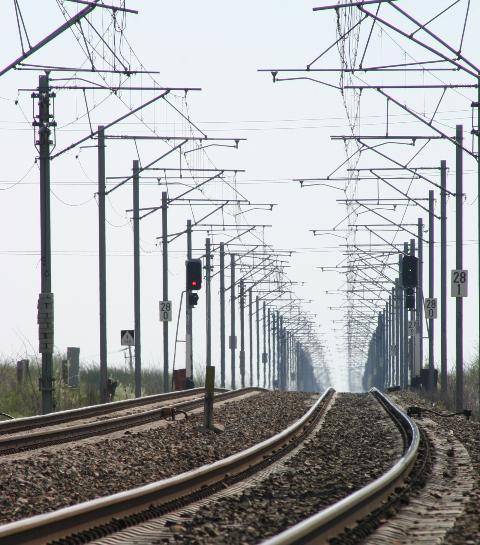 4. Heavy rail projects rehabilitation of Corridor IV Signalling ERTMS projects Operational Pilot Project for installation of ETCS/ERTMS level 2 (Chitila-Crivina)