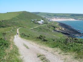 the Coast Path is, along with the climb up from the viewpoint, the most difficult on this route.