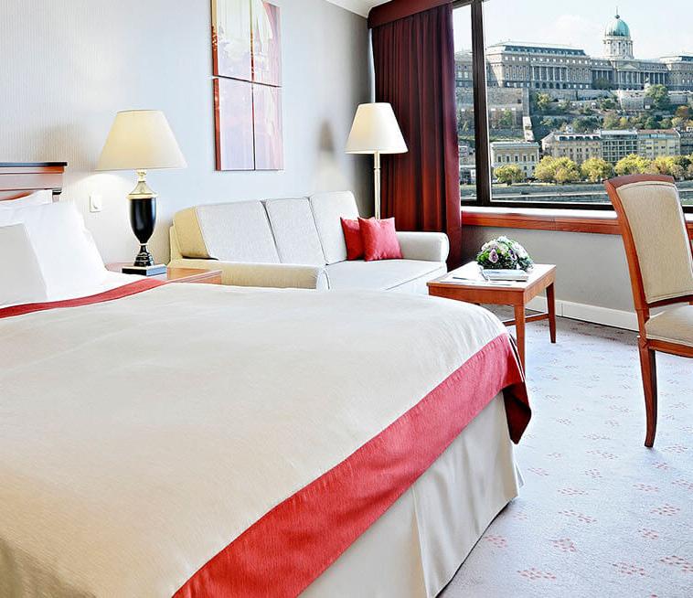 / No Maximum ABOUT YOUR HOTEL Budapest Intercontinental Hotel Public Area Deluxe River View Budapest Intercontinental