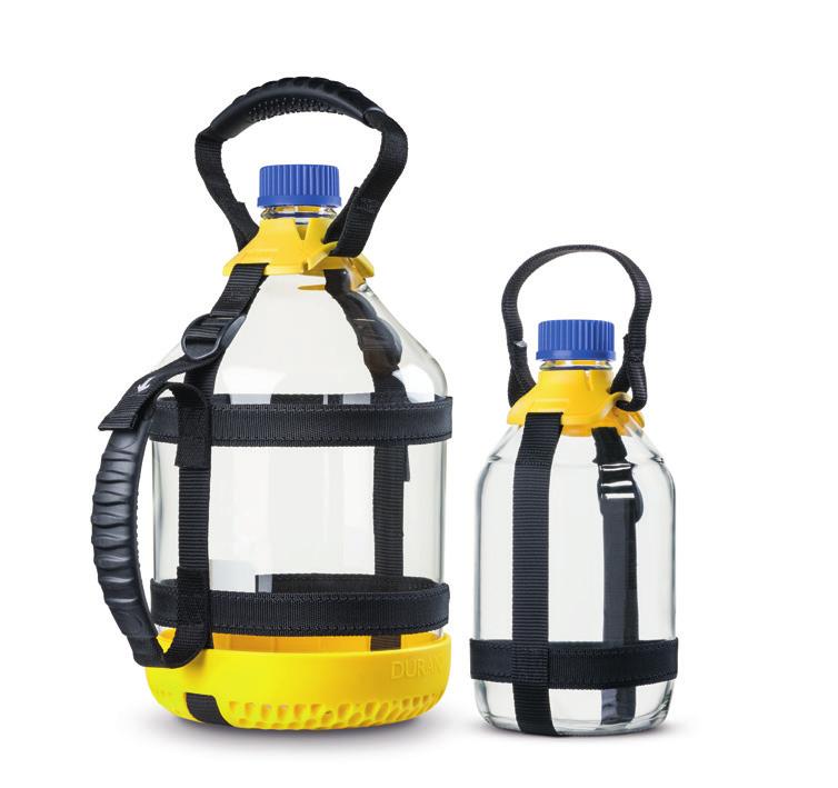FOR EASY AND SAFE CARRYING & POURING Safe and controlled