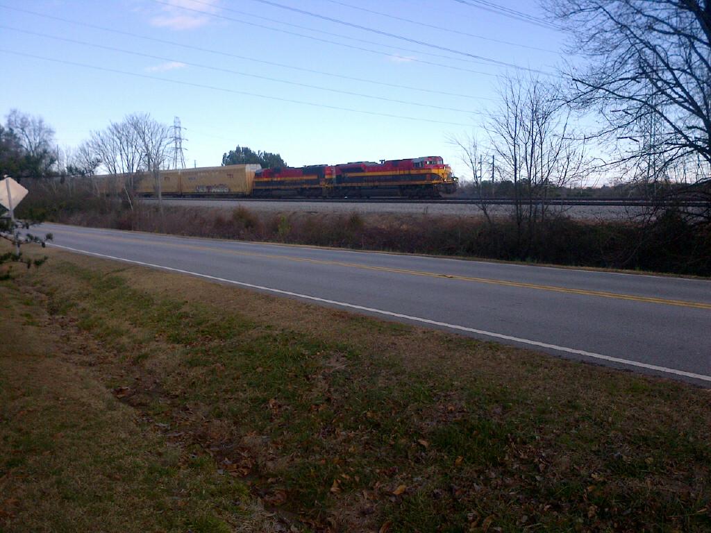 Went down toward the Central PO, and found the front end of the southbound train.