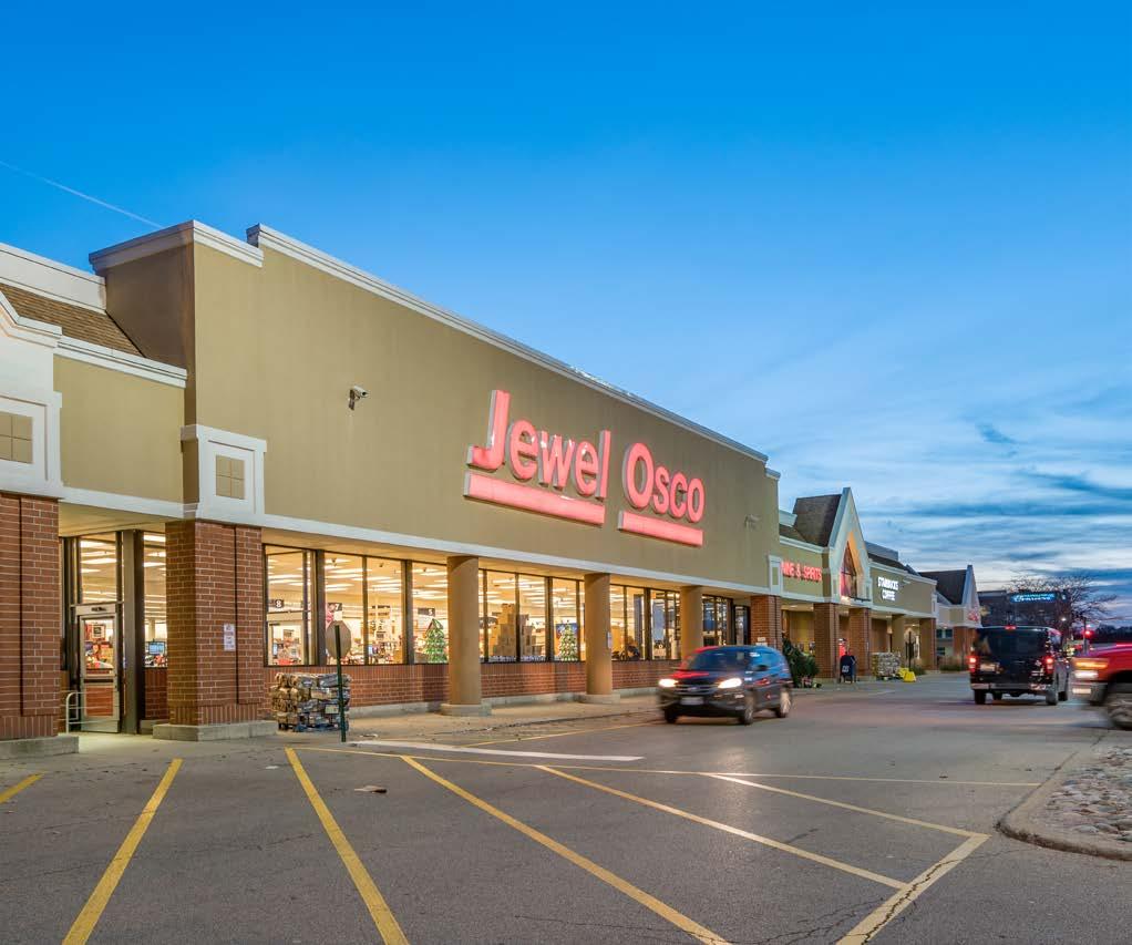 Executive Summary Cushman & Wakefield Retail Investment Advisors presents Townes Crossing, a 91% occupied dominant grocery-anchored center located in Chicago s western suburb of Oswego, IL.