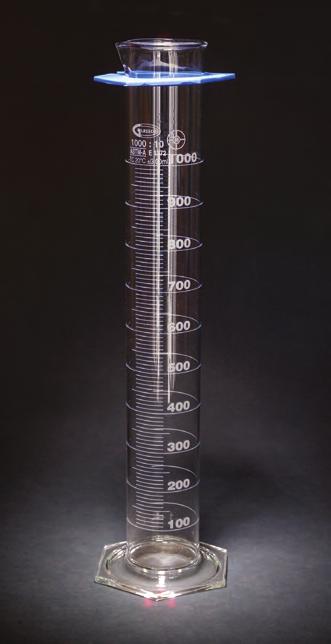Cylinders Graduated Cylinders, Glass, Class A, Batch Certified Cylinders comply with ASTM E1272, Class A standards, batch certified. Double metric scale, calibrated to contain.