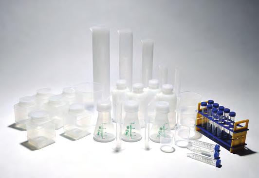 .. 7 Wash Bottles, Unitary, 500ml... 4 Storage Bottles, Square, Wide Mouth, 500ml... 6 Erlenmeyer Flasks, Wide Mouth, with cap, 250ml... 3 Test Tube Rack, with 12 tubes.