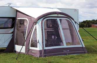 The traditional feel 600HD fabric is both lightweight and durable and the light-coloured roof material reflects heat to maintain a comfortable temperature inside the awning.