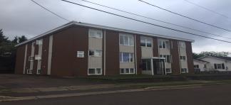 INVESTMENT PROPERTIES FOR SALE 184 SPRUCE STREET, MONCTON Size +/- 9,900 sf Details 12-unit walk-up apartment building with two- and one-bedroom units Price $629,900 Agent(s)
