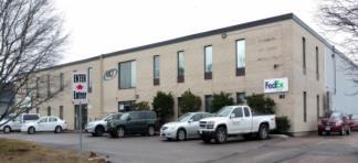 Price Please Contact Agent(s) Donna Green 653 BABIN STREET, DIEPPE Size +/- 2,160 to 2,200 sf Details Office and warehouse with highway visibility Price $7.50 - $9.