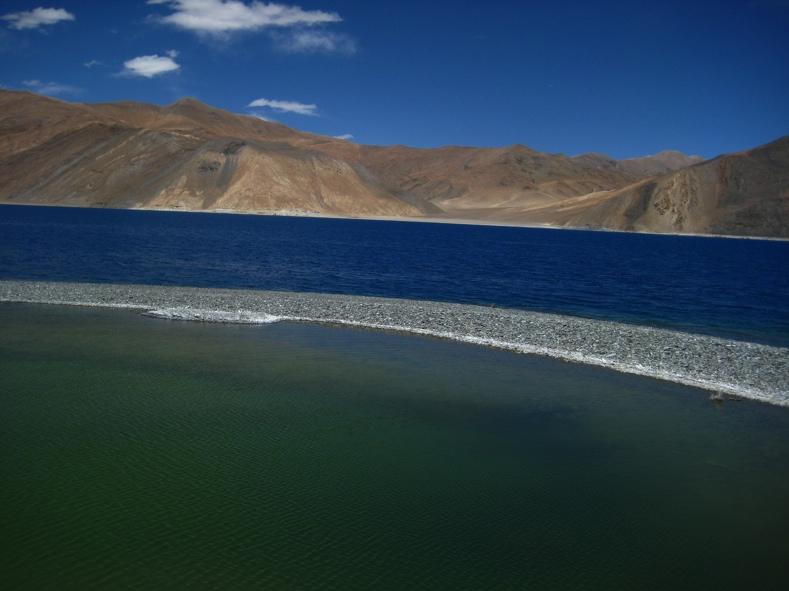 Stage 2b. Nubra to Pangong Tso We drive to Pangong Tso on the Indo-Tibet border, which is the 2 nd highest salt water lake in the world.