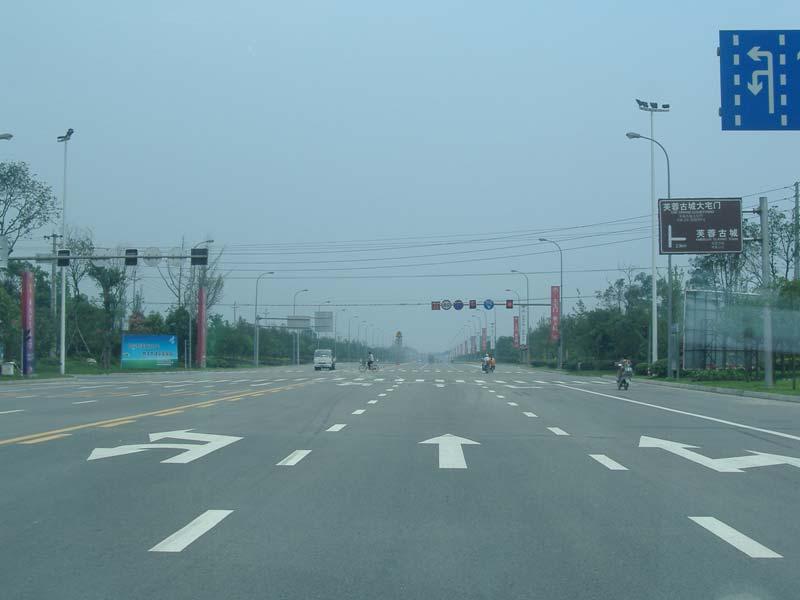 109 Chengdu: West: Outside 3 rd Ring Road 205