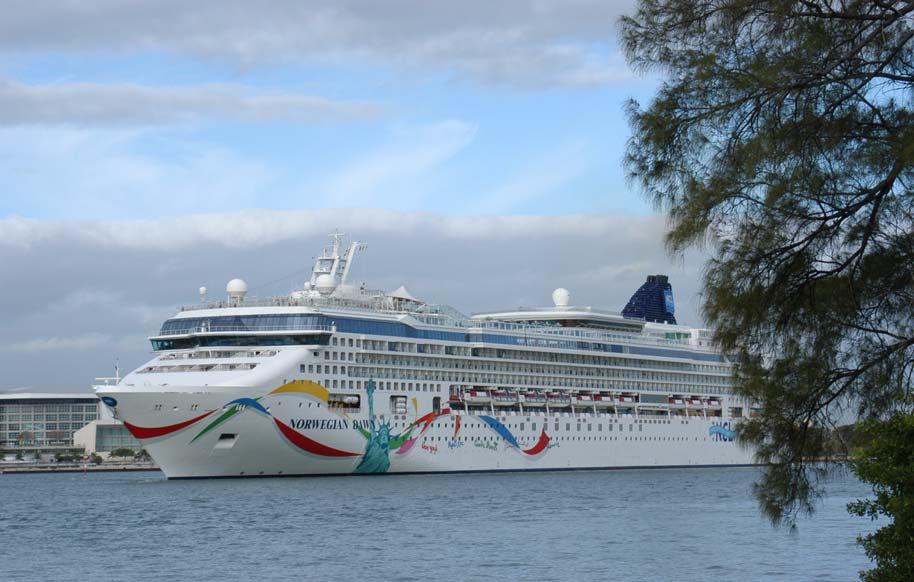Cruise Programs Features an exciting Port-of-Call Program, which began in 2003 with the Norwegian Dawn.