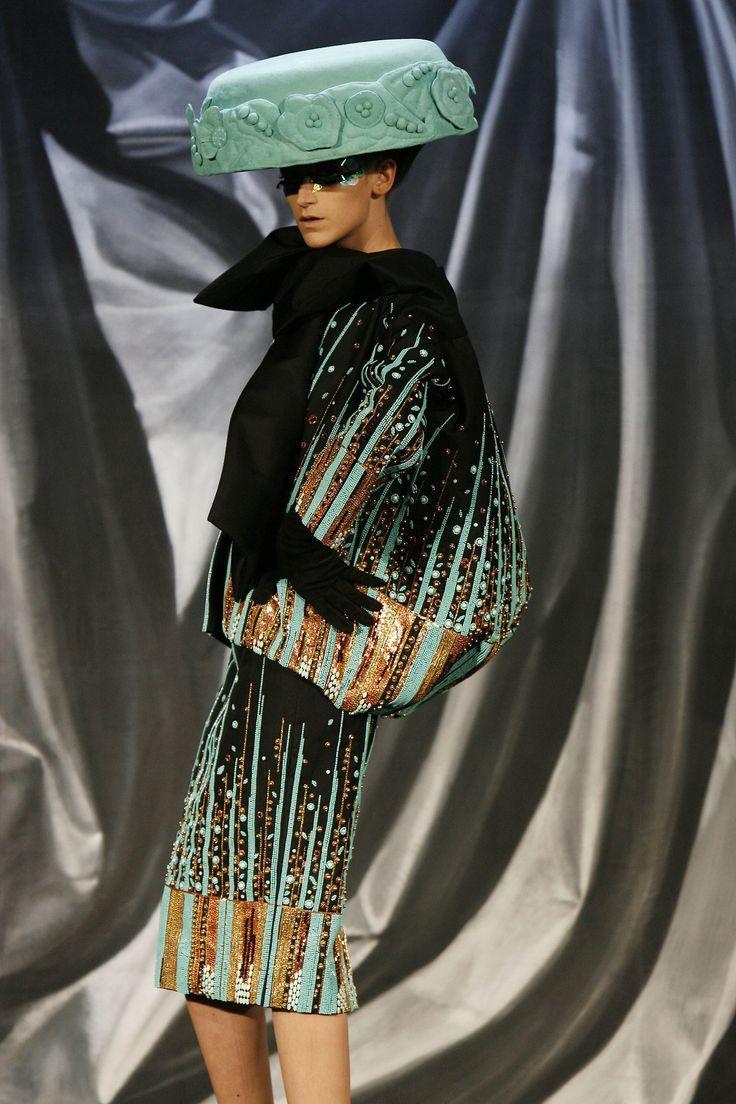 Slika 23: John Galliano za Dior,