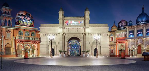 At the Bollywood Boulevard, be greeted by a vibrant display of cafés and live