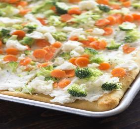 Easy Crescent Veggie Pizza Ingredients: 2 (8oz) cans Pillsbury refrigerated crescent dinner rolls 1 (8oz) package of cream cheese, softened 1/2 cup sour cream 1/8 tsp dried dill weed 1/2 tsp garlic