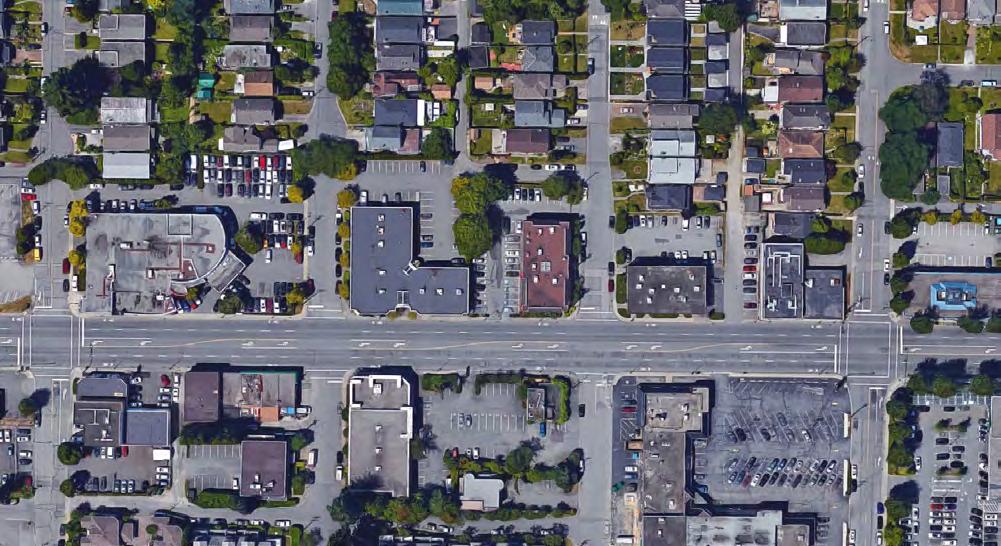 Bowser Avenue MacGowan Avenue OPPORTUNITY To lease a desirable end-cap retail premises with excellent exposure to the Marine Drive corridor in growing North Vancouver.