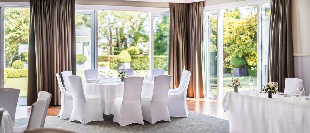 YOUR BIG DAY, JUST AS YOU IMAGINED YOUR RECEPTION AT HILTON LAKE TAUPO With an air of Victorian grandeur, the recently refurbished function spaces provide a range of options for your dream