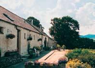 Straw End - Sleeps 4 1 double and 1 twin