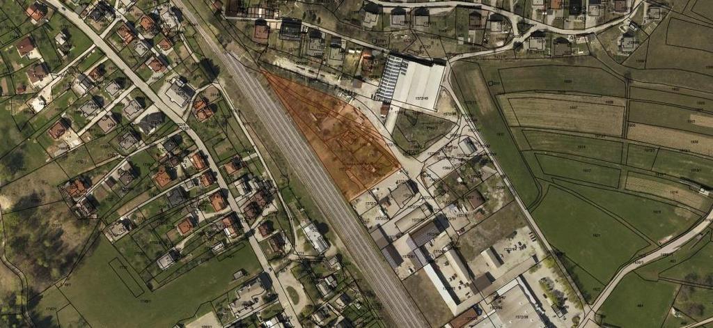 9. Area of a detailed spatial plan Črna vas Location description: The real estate is located in the immediate vicinity of the Jesenice East motorway exit.