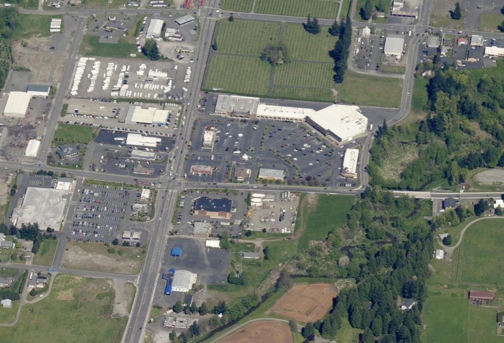 Lynden Towne Plaza Shopping Center SITE INFORMATION LOCATION: Northeast corner of Guide Meridian (SR 539), Birch Bay/Lynden and Kok Roads in. ANCHOR TENANTS: The Food Pavilion Grocery (54,880 SF).