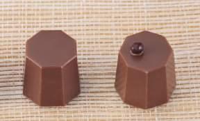 CHOCOLATE MOULDS PRALINE CHOCOLATE WORK