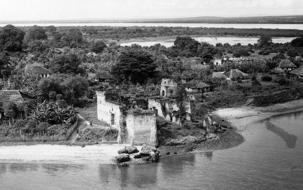 Kilwa Kisiwani, Tanzania Natural Threats An historical aerial view of the Gereza fortress, which