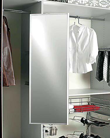 Mirror, extending, swivels by 180 Material: Aluminium Finish: Silver coloured anodized Extension length: 350 mm Dim.