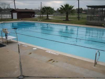 La Porte, TX 281-470-1966 Little Cedar Bayou Wave Pool Amenities Wave Pool Zero-Beach Entry Fees Daily Resident $3 Nonresident $5