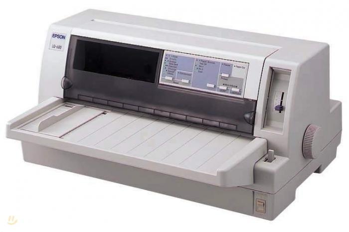 JEDRO, matrični tiskalniki 19 Debelina papirja Od 0,065 mm do 0,52 mm Masa papirja Od 52 g/m2 do 90 g/m2, kartice do 157 g/m2 (odvisno od načina podajanja papirja emulacije EPSON ESC/P2 in IBM 2390