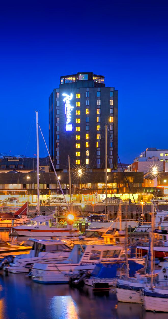 WELCOME Surrounded by the sea and stunning mountains, the hotel offers a great location next to the picturesque harbour area in Bodø.