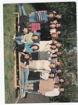 Rodičia spomínajú na Päťku Záber vznikol v šk. roku 1990/91, moja mamina A. Vicianová navštevovala 8.A triedu. Rada spomína na základnú školu.