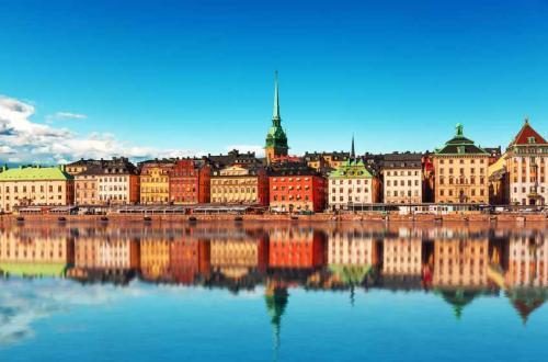 10 28 July 2019 Stunning scenery, cultural treasures, exciting cities, and fun experiences await you on this Scandinavia tour through Denmark, Sweden, and Norway.