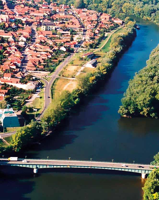 SHMÚ A SEE River SHMÚ Slovenský hydrometeorologický ústav (SHMÚ) je špecializovaná organizácia vykonávajúca hydrologickú a meteorologickú službu na národnej aj medzinárodnej úrovni, ktorá je v