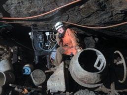 Od roku 1980 sa potápal v jaskyni prevažne H. Schetter a prolongoval jaskyňu o ďalších 250 m (Binder, Jantschke, 2003).