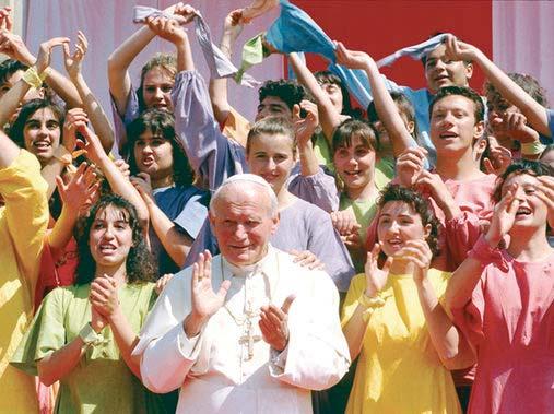 To ne ide samo od sebe, tu je potrebno zalaganje sviju. Shrvan bolešću papa Ivan XXIII. umire (3. lipnja 1963. godine u 19:49) pred mnoštvom koje se na skalo na Trgu sv. Petra podno Apostolskog dvora.