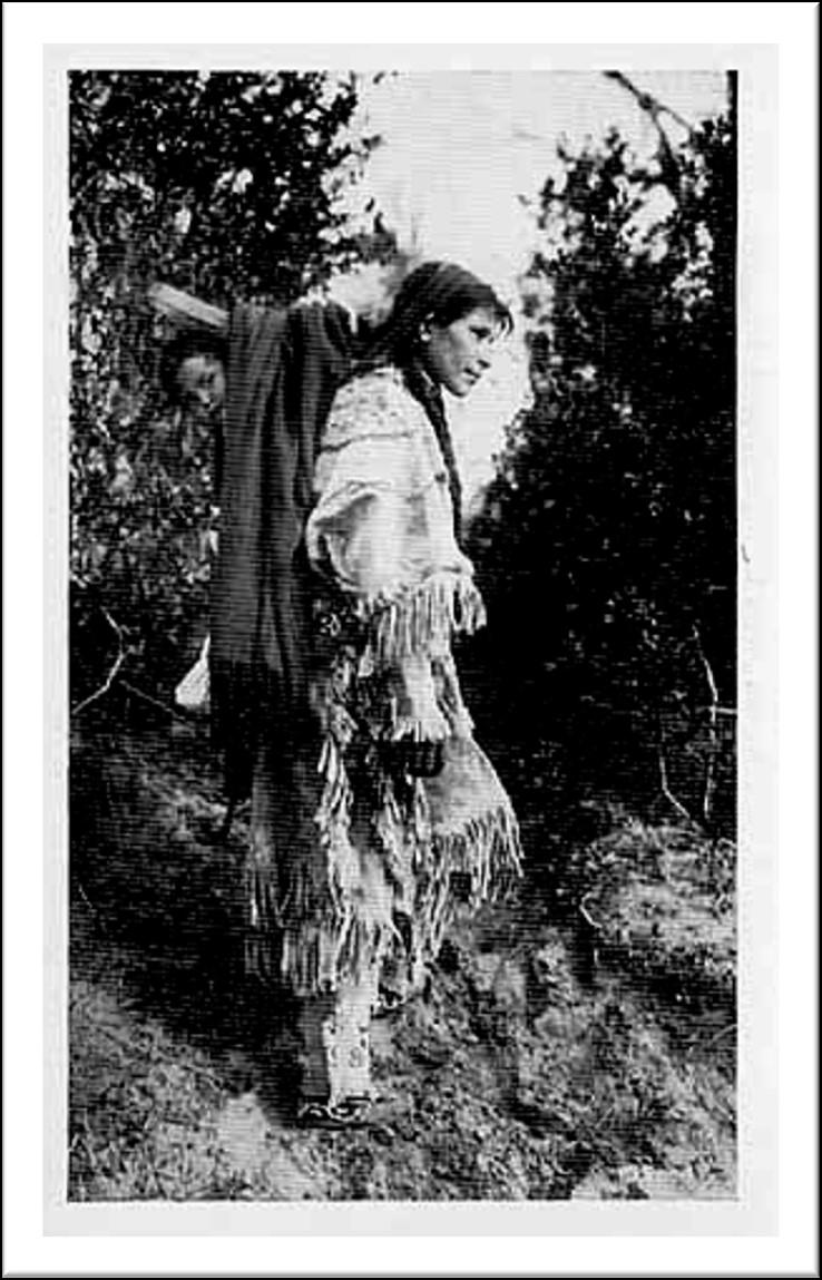 S L C H S P A G E 15 The ongoing interaction between the French missionaries and traders and the Ojibwe throughout the 17th and 18th century had significant impacts on Ojibwe life and culture.