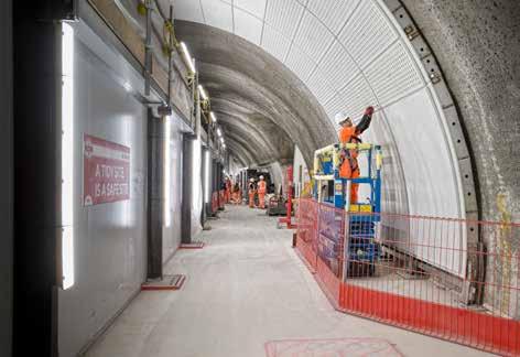 CENTRAL STATIONS UPDATE ALL PLATFORMS COMPLETE All new central station Elizabeth line platforms are now complete following the installation of the final platform at Whitechapel station at the