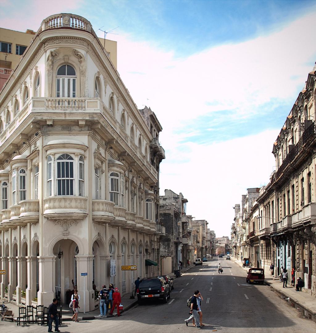 Despite the 58 years of embargo, Cuba has managed to preserve and restore some of its most important heritage structures, neighborhoods and monuments.