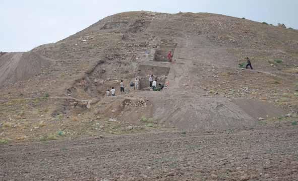 Çadır Höyük east slope Step Trench from ground. Photo by Sharon Steadman created by the completion of the Gellingüllü Dam.