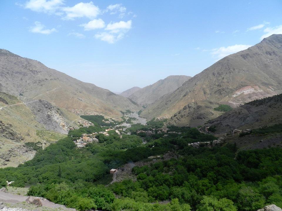 (B,L,D) Total walking time: 6 hours DAY 4: AAZIB TAMSOULT -TOUBKAL REFUGE Today you will gradually climb up to the pass of Aguelzim(3700m), where you will see dramatic views of the Atlas mountains