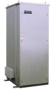 Tabela 3: Osnovne tehnične karakteristike hladilne naprave Yazaki WFC-SC20 Nazivna hladilna moč Temperatura hladne vode Pretok hladne vode Grelna toplota 70,3 kw 7 C / 12,5 C 3,05 l/s 97,5 kw