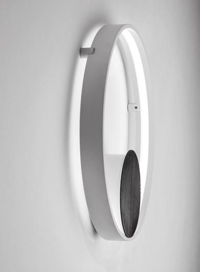 Rings by Valerio Cometti - V12 Design / Plafoniera Ceiling Lamp Salopette by Alberto Ghirardello Lampada da tavolo Table Lamp Alluminio / Aluminium o/or / Sorgente luminosa alta efficenza / Hi