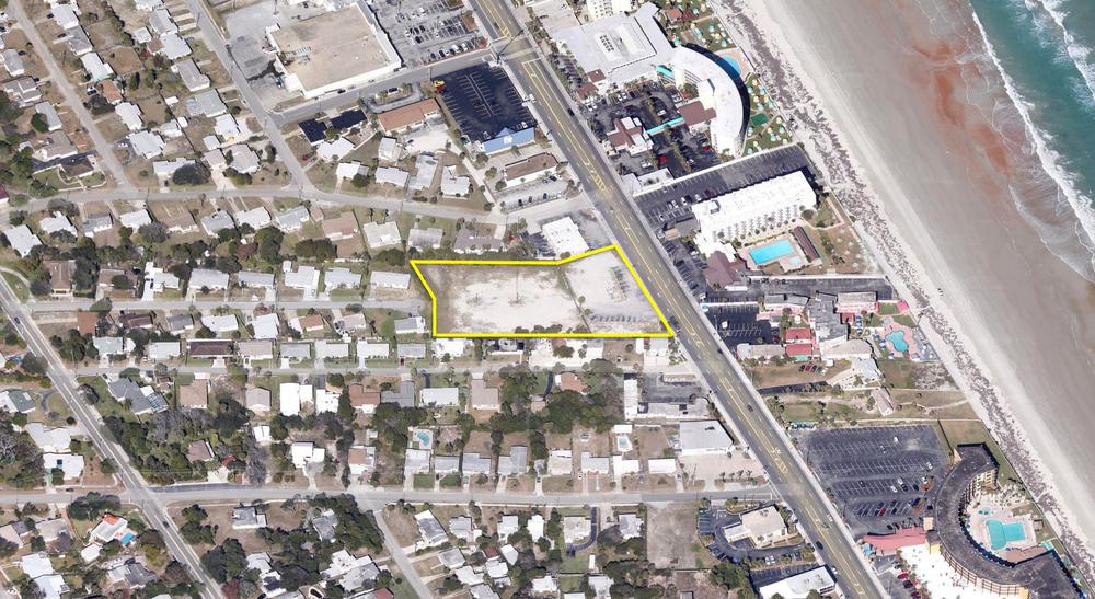 Property Summary OFFERING SUMMARY Sale Price: $1,800,000 Lot Size: 1.86 Acres Zoning: GC-1, GC-RD Price / SF: $22.