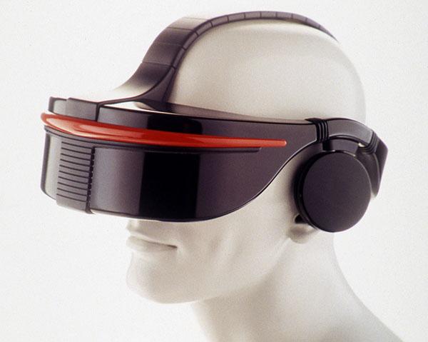 Diplomska naloga 5 omrežju z več igralci. V letu 1991 je podjetje Sega napovedalo prihod svojih Sega VR očal, ki so bila namenjena za igranje arkadnih in celo konzolnih iger.