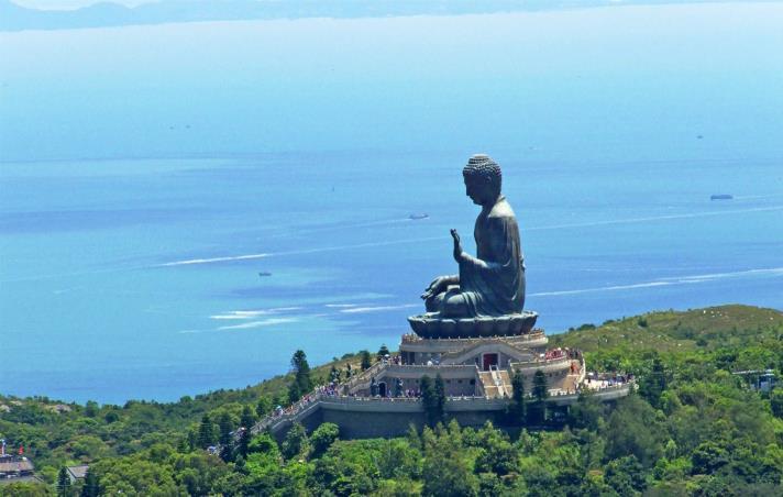 But it s also well known among locals for its unspoilt countryside, lush green valleys and giant outdoor Buddha statue.