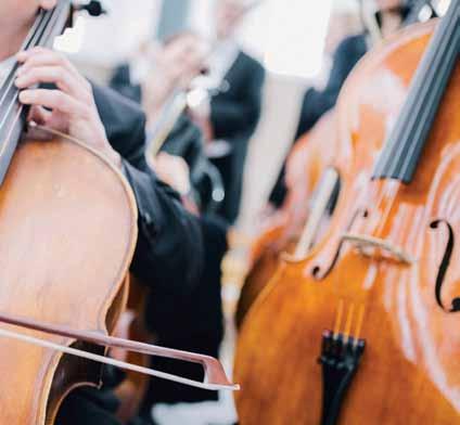 glazba te vodi u drugi svijet Simfonijski orkestar HRT-a MAJSTORSKI CIKLUS Enrico Dindo /šef-dirigent 2015/2016 Šostakovič Beethoven 01. listopada 2015. /četvrtak/ u 19.